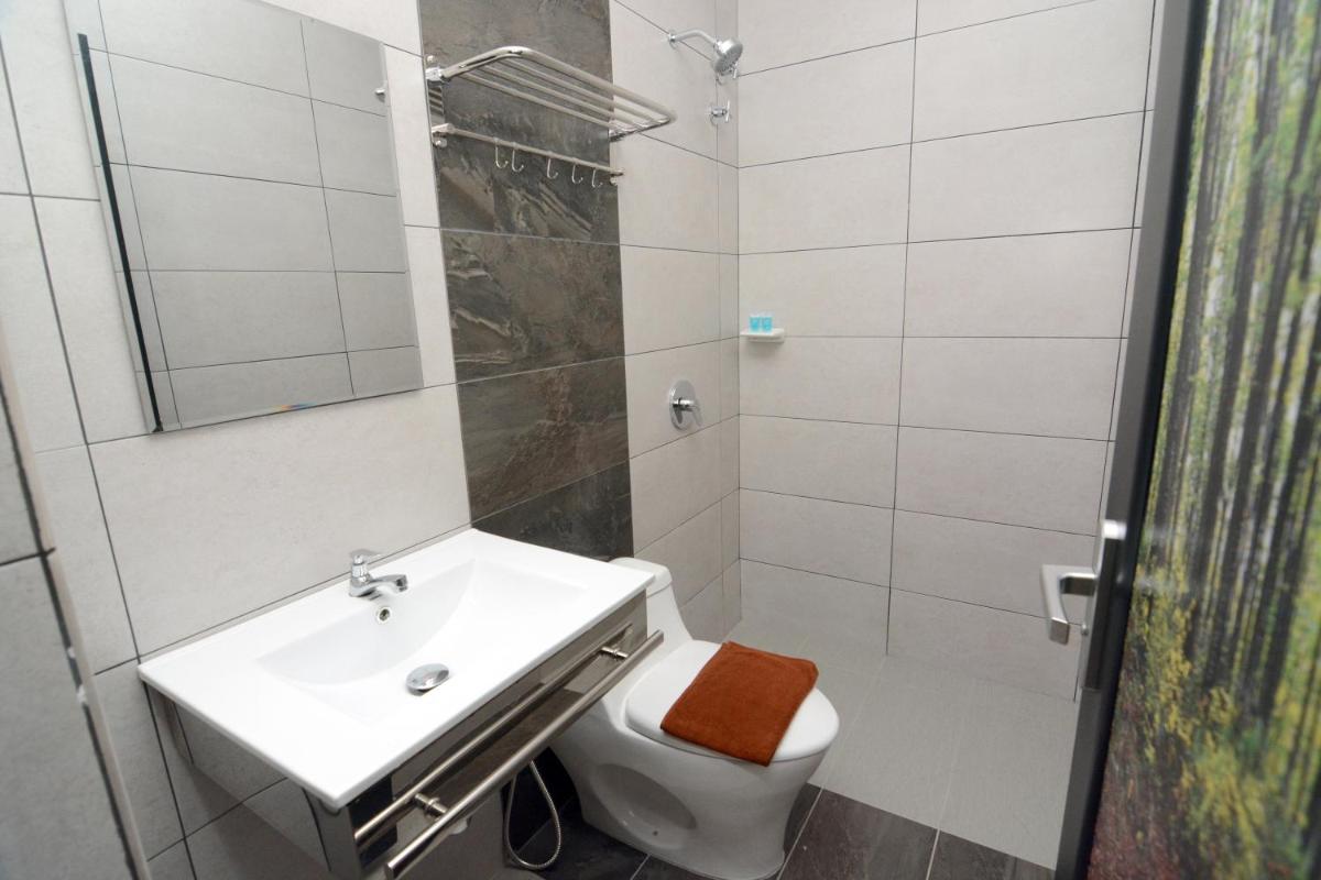 Eco Garden Hotel - Housity