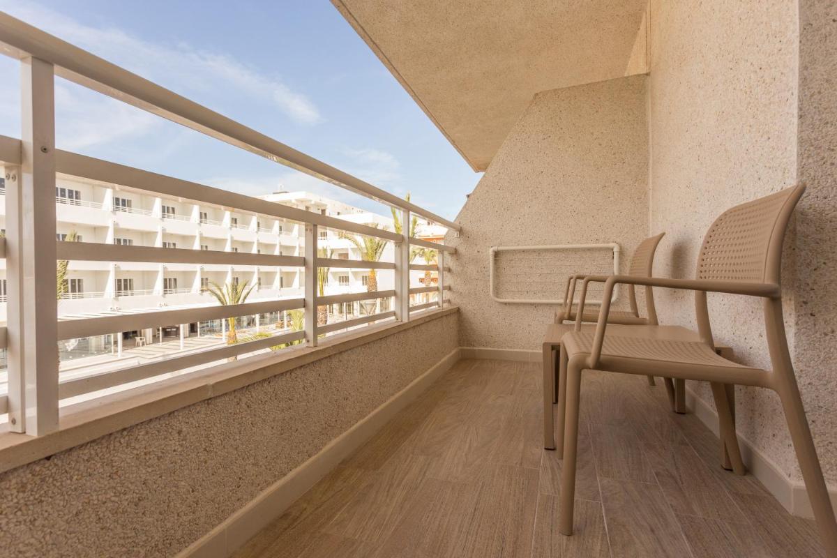 Un balcón o terraza de Ferrer Janeiro Hotel & Spa