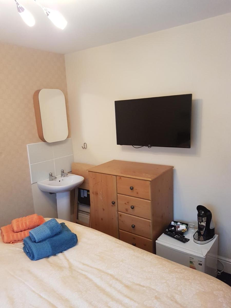 Abinger Guest House - Housity
