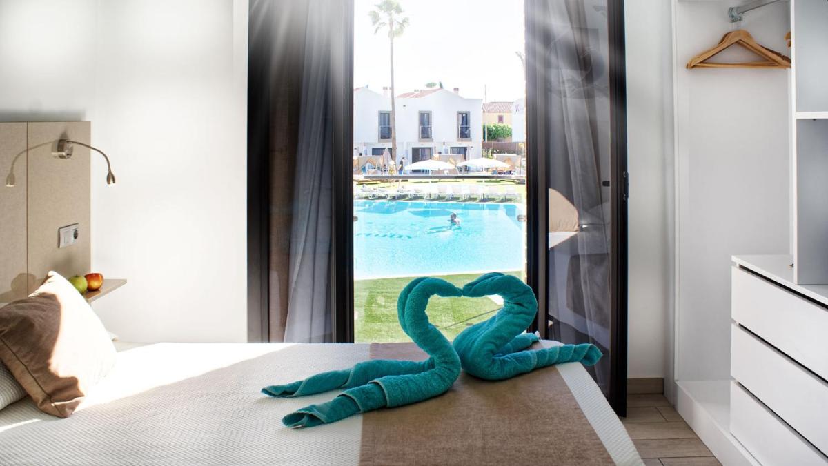 Piscina en o cerca de FBC Fortuny Resort - Adults Only