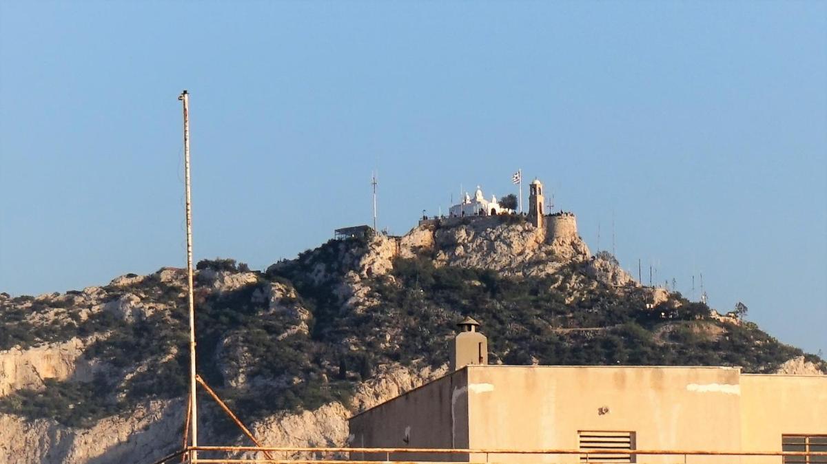 The White House - Housity