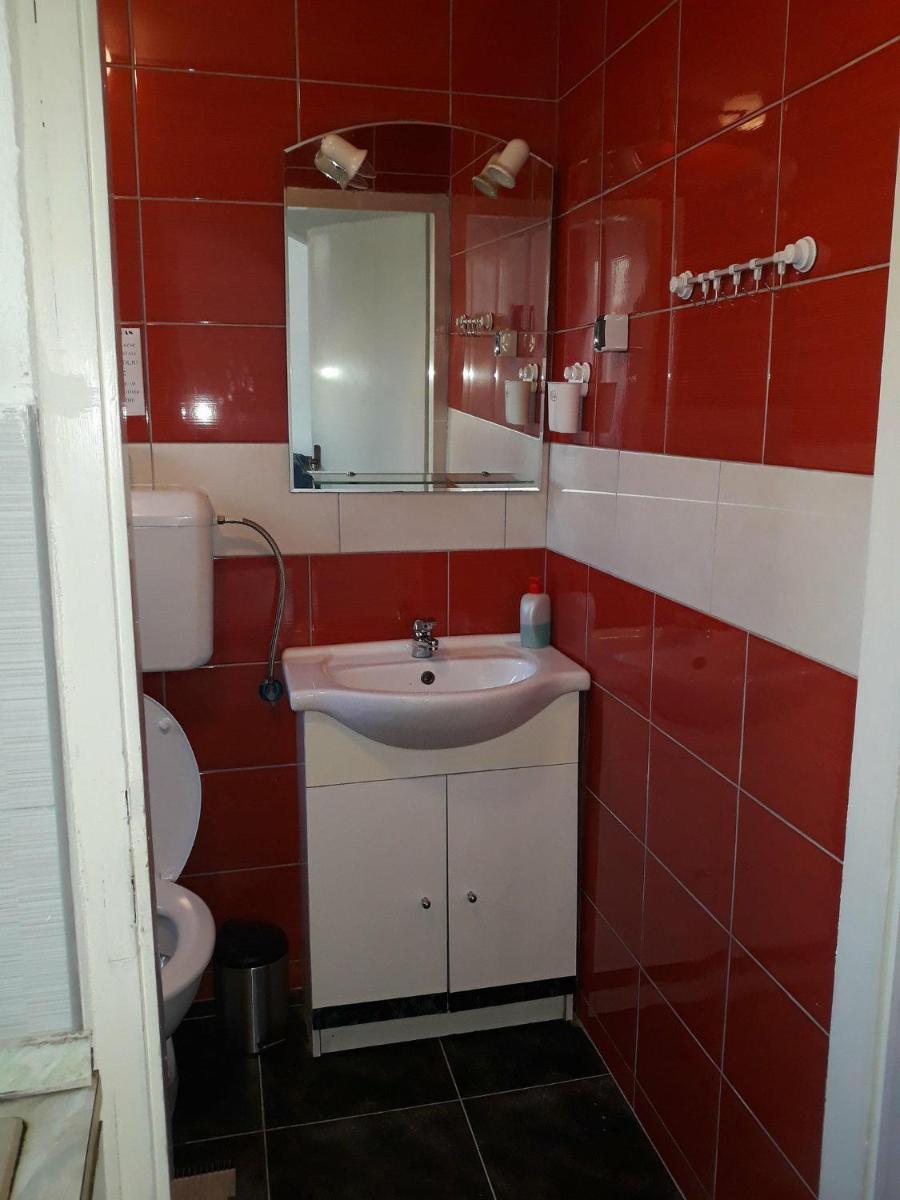 Apartment Sim - Housity