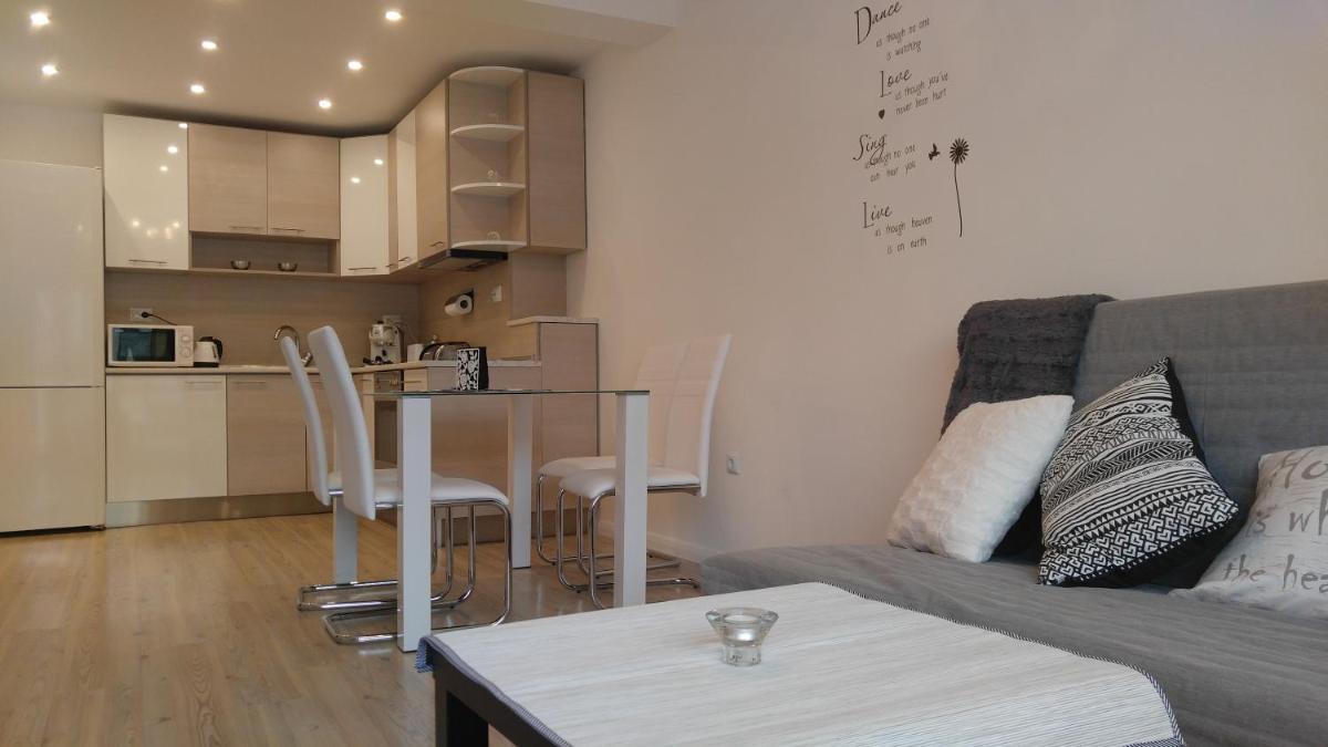 Suitetrails - Modern apartment Sofia center