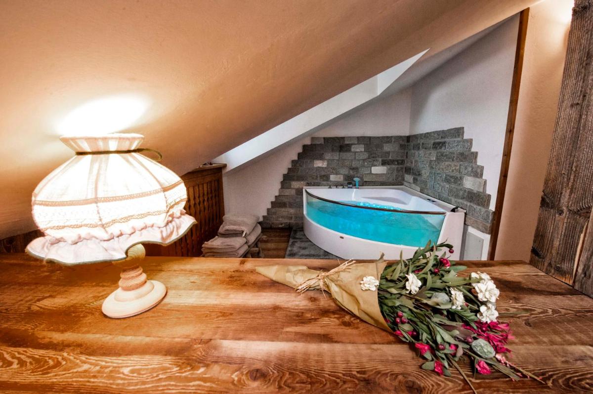 Hotel Jolanda Sport - Housity