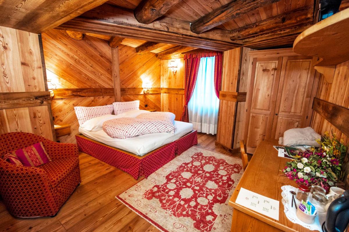 Hotel Jolanda Sport - Housity