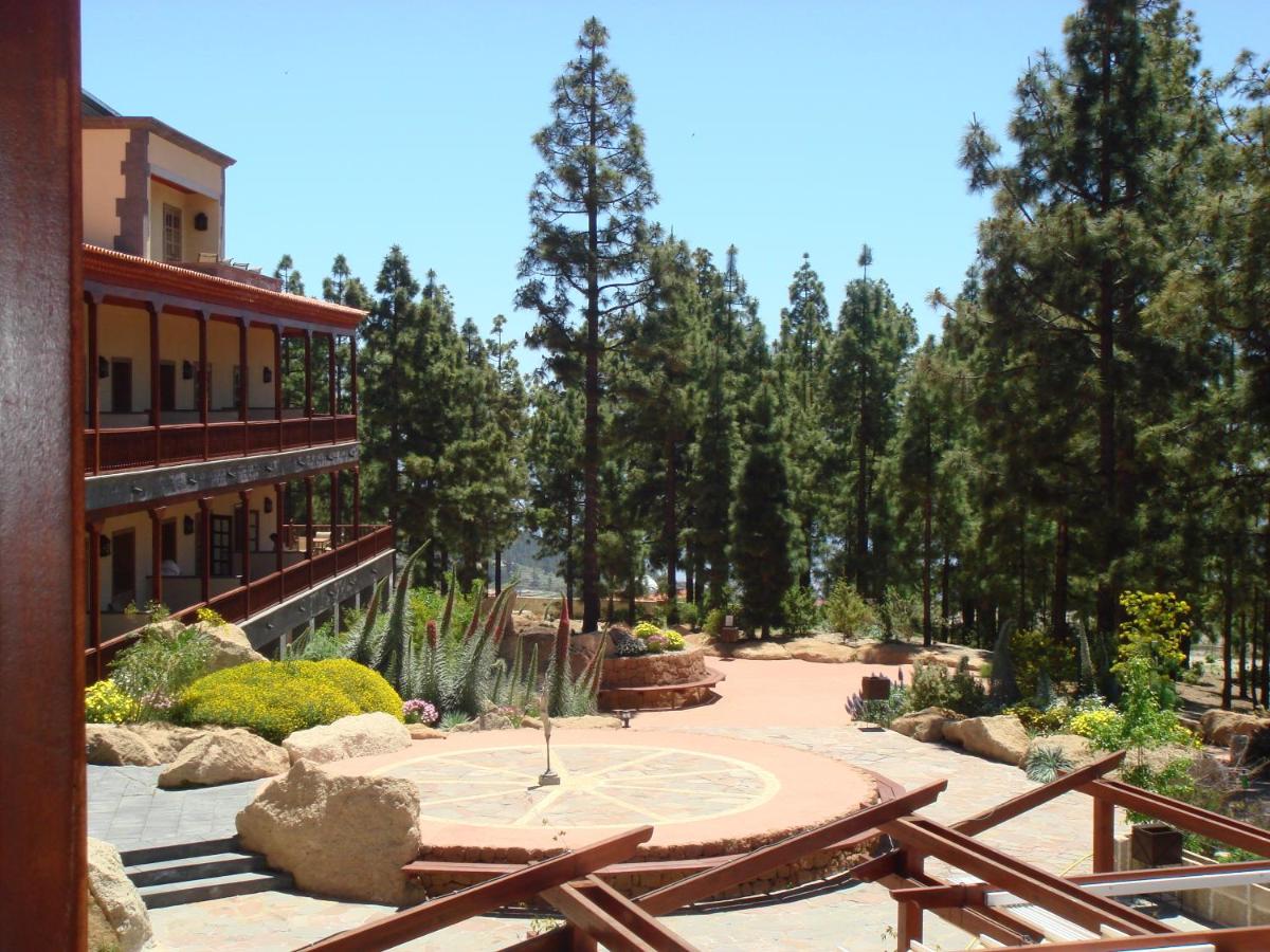 Jardín al aire libre en Hotel Spa Villalba