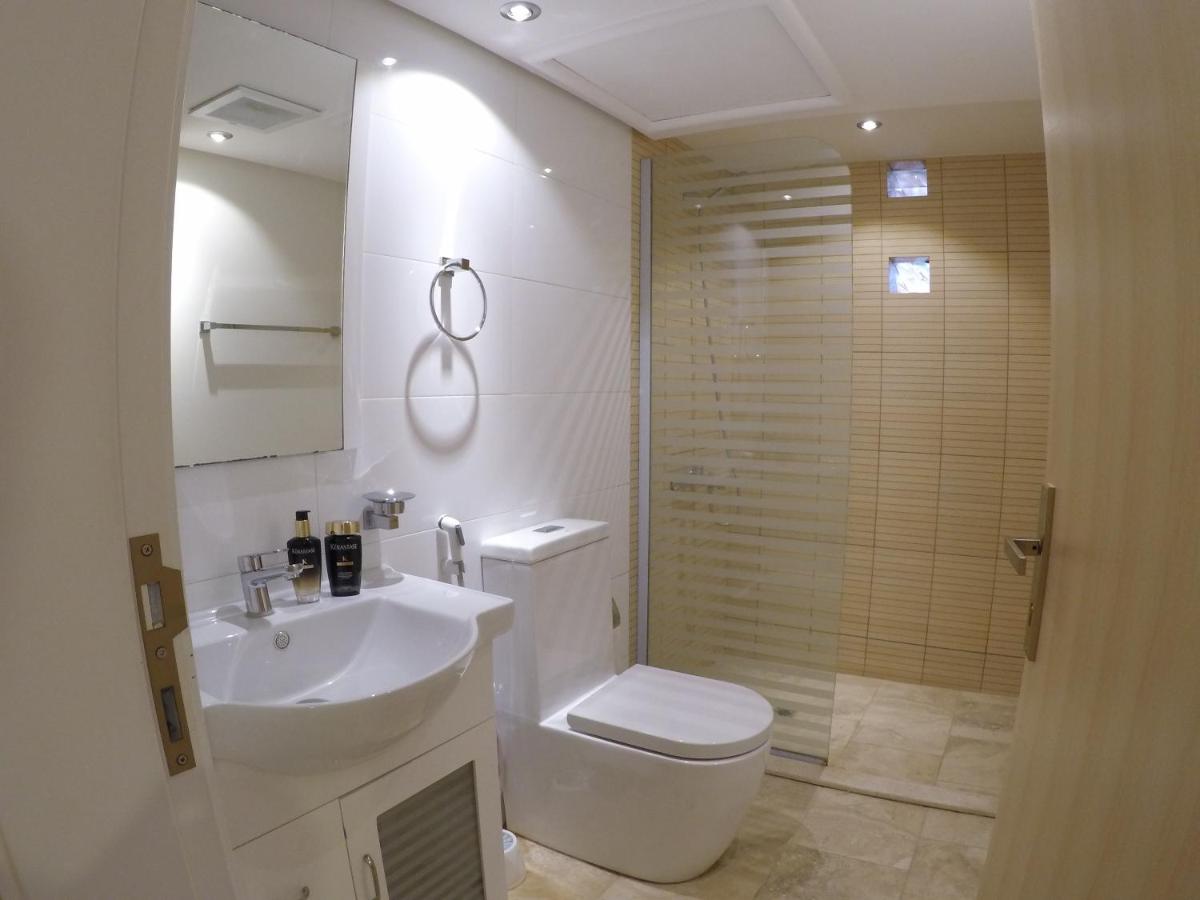 Lazord Villa Chalets - Housity
