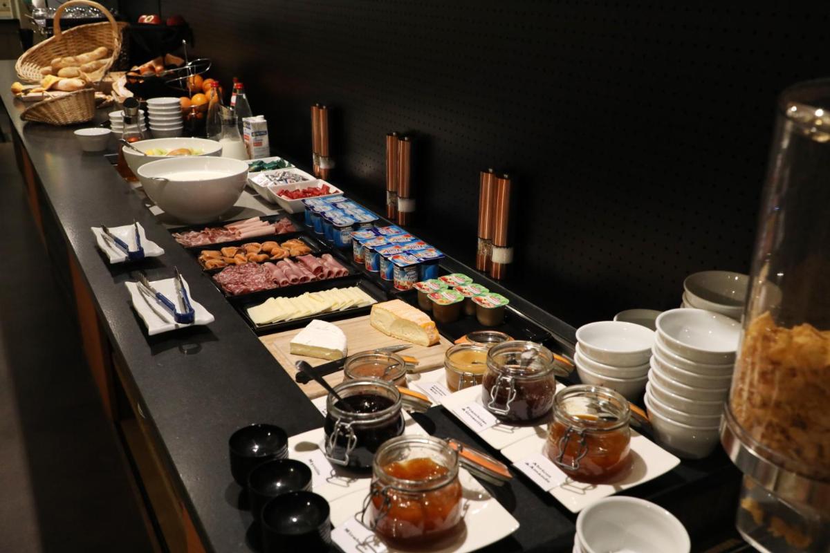 Nourriture dans l'hôtel ou à proximité