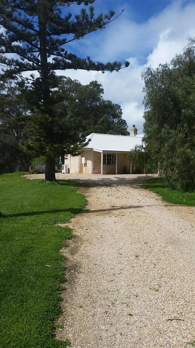 Peppermint Farm Cottage - Housity
