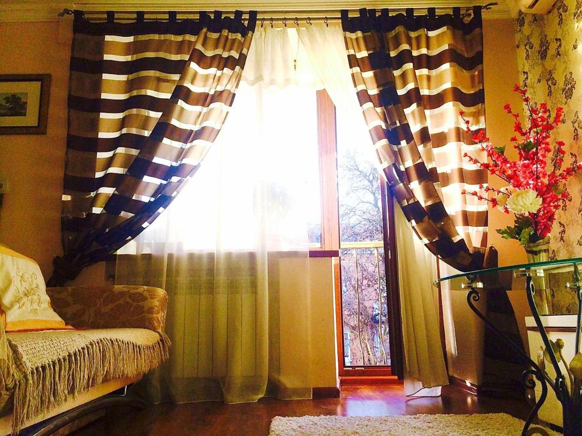 Apartment Voznesenska 25 - Housity