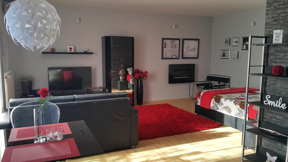 Apartment Rosy - Housity