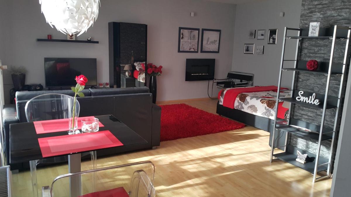 Apartment Rosy - Housity