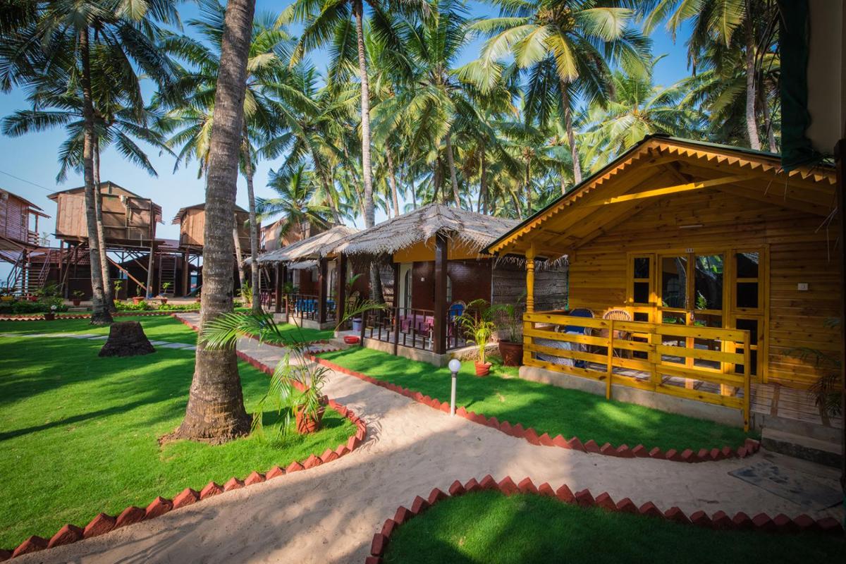 Om Sai Beach Huts - Housity