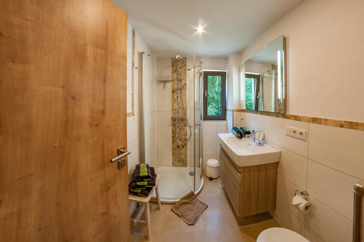 Ferienhaus waldReich - Housity