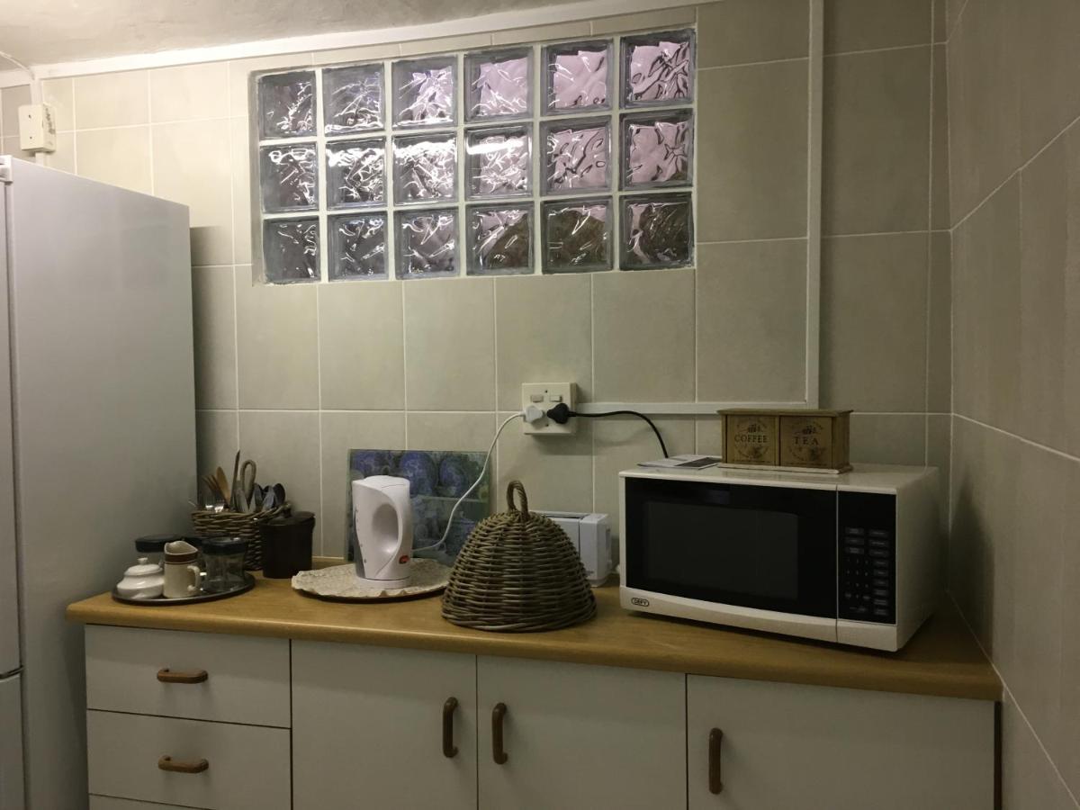 Geranium Studio - Housity