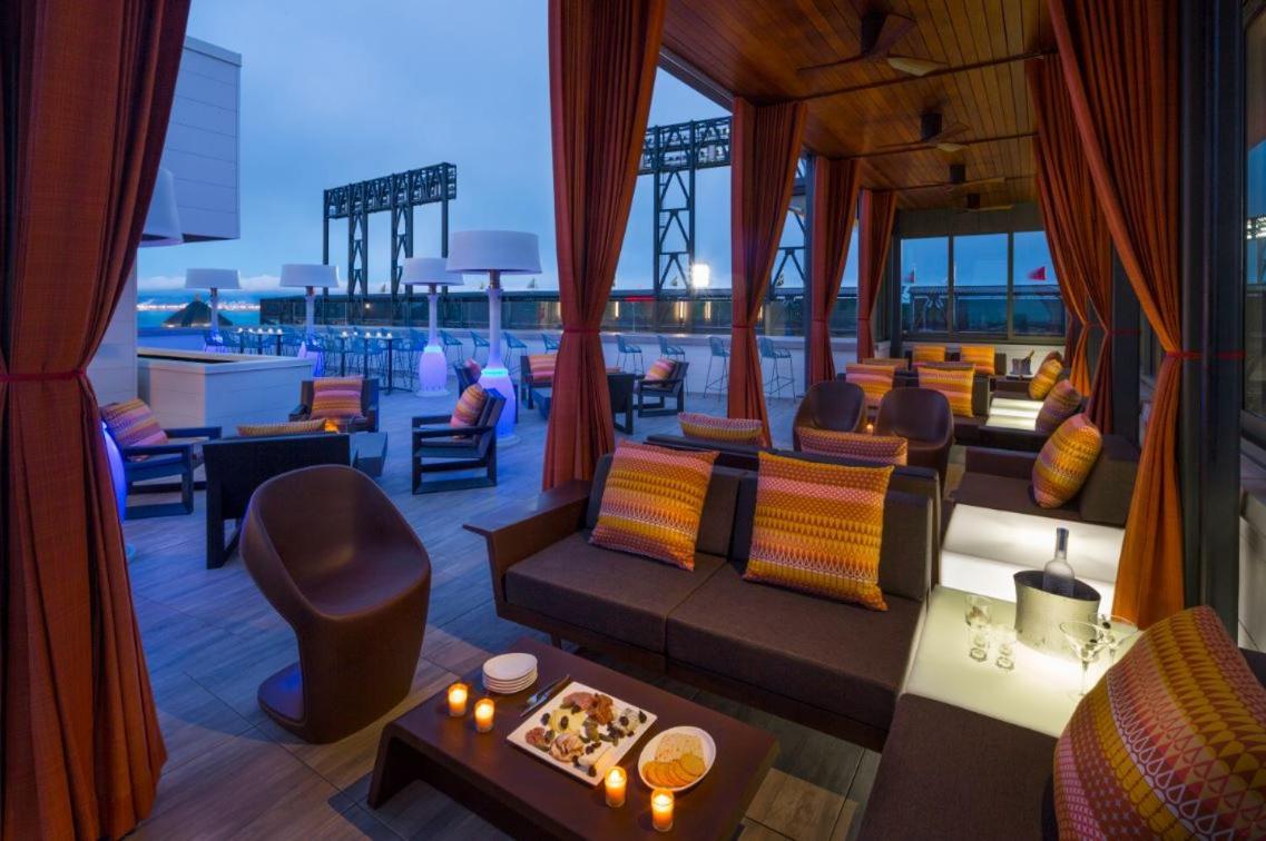 Hotel Via - Housity