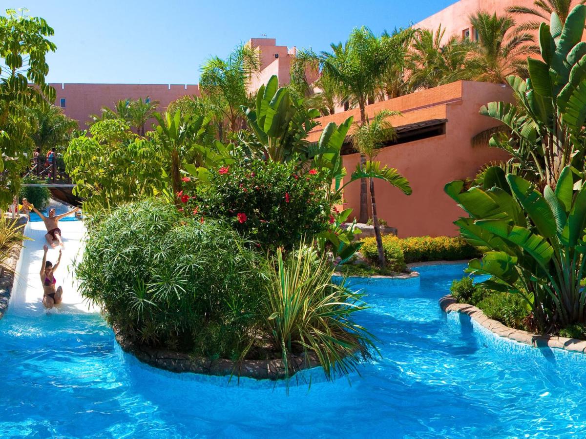 Piscina en o cerca de Playacálida