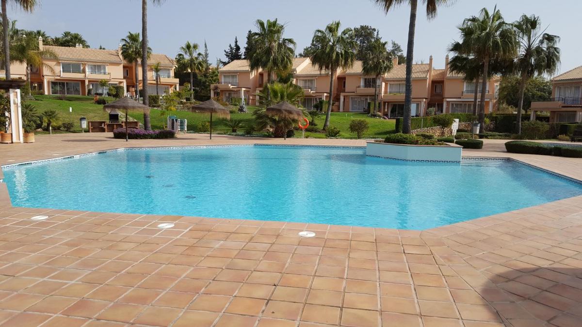Paraiso Park 22 - Housity