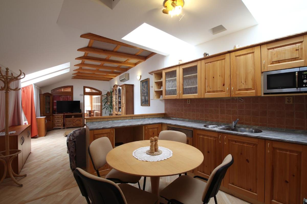 Penzion SURF - Housity