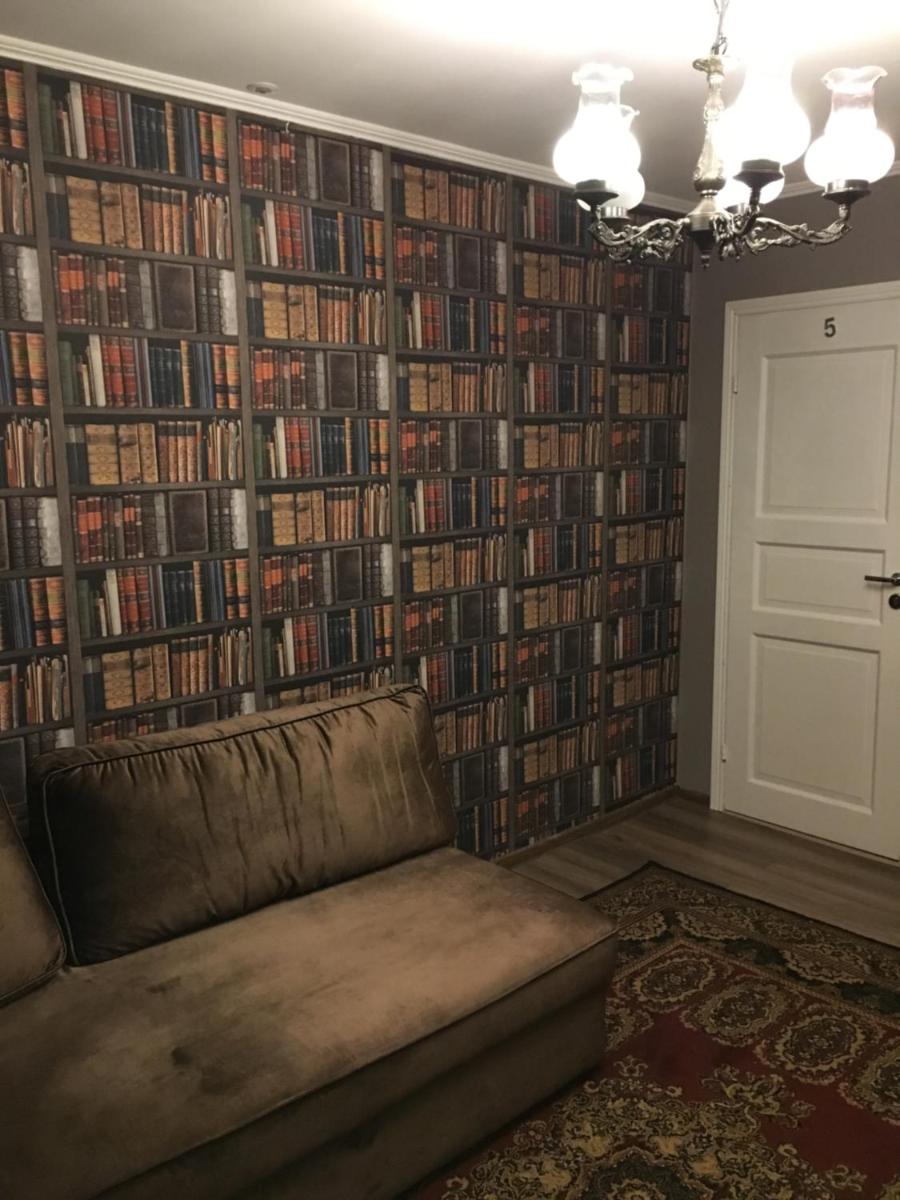 Lee Apartments - Housity