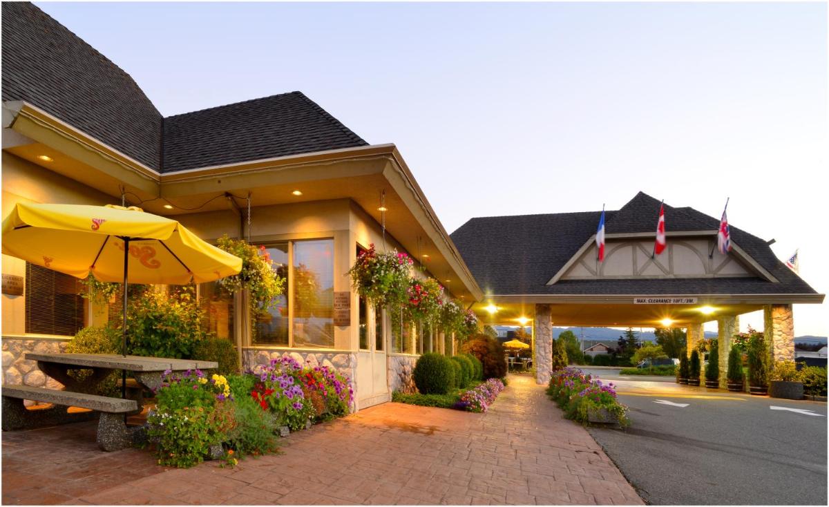 The Hospitality Inn - Housity