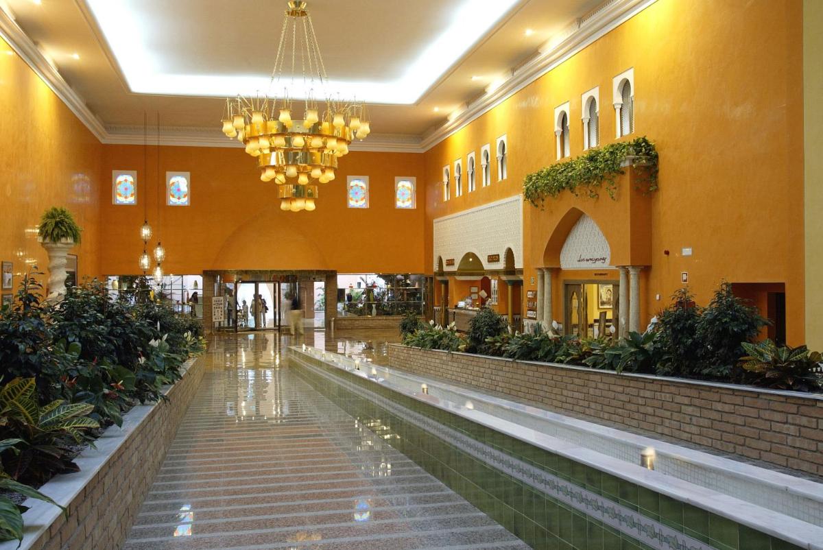Imagen de la galería de Playacálida, en Almuñécar