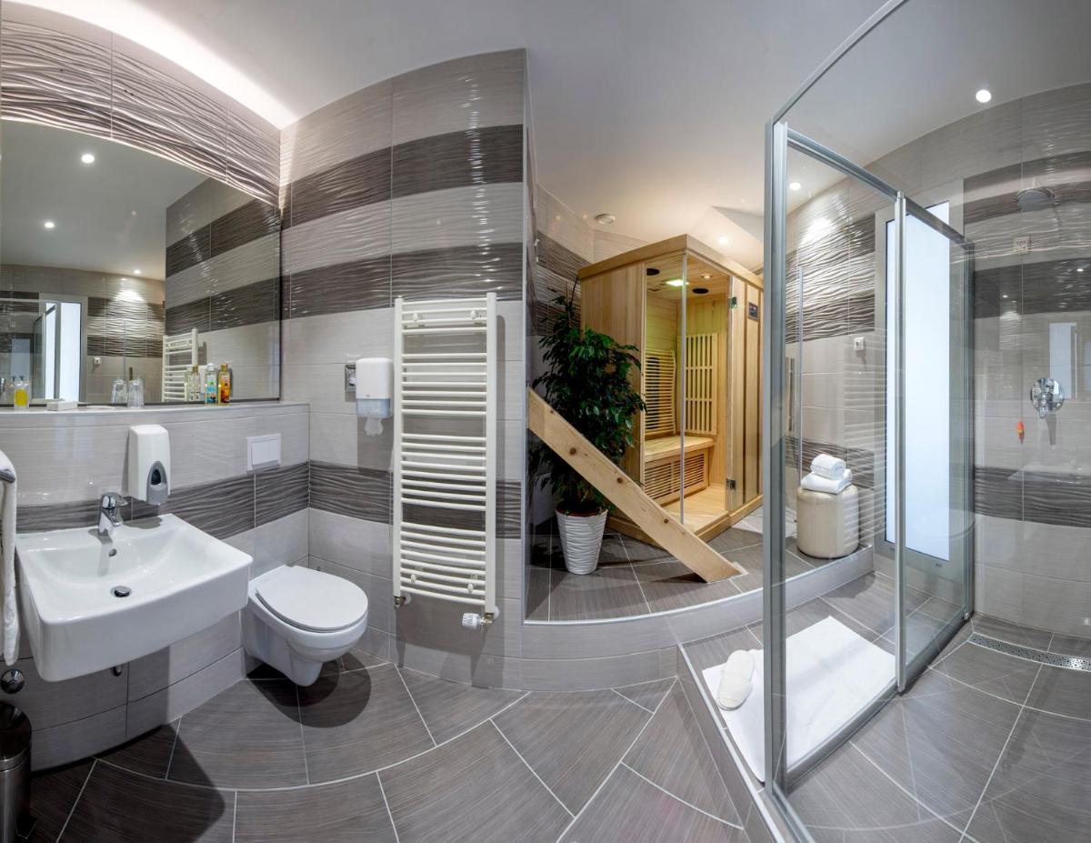 Hotel Varazdin - Housity