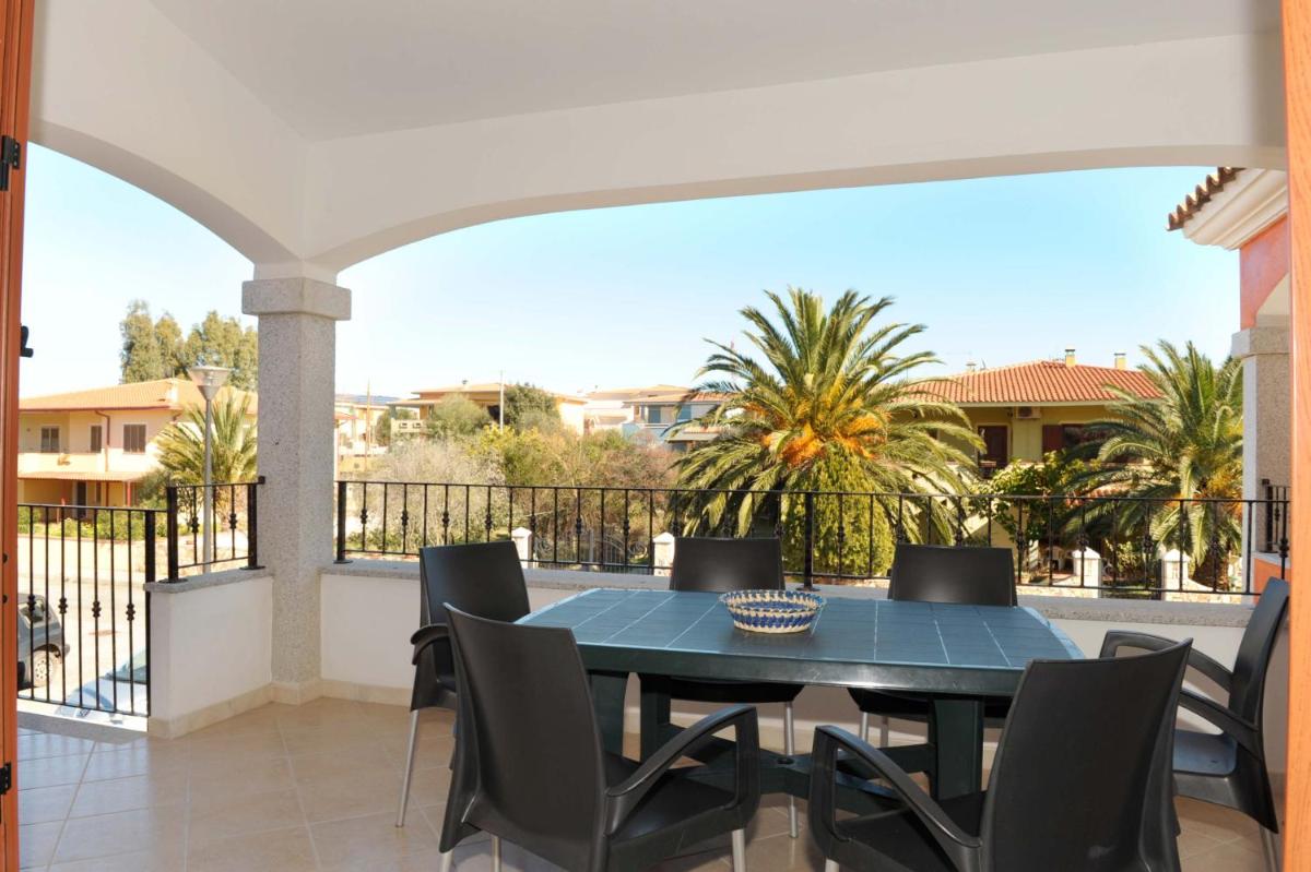Case Vacanze Budoni Beach - Housity