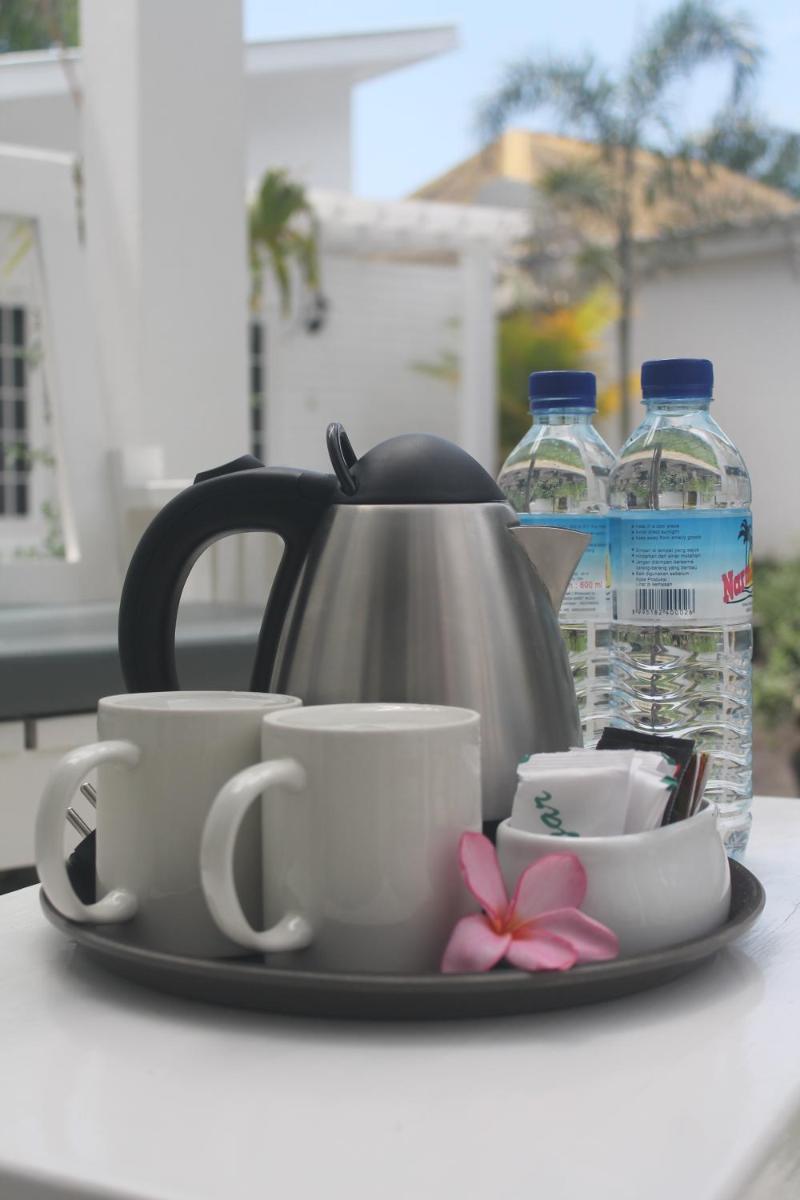 Casa Blanca Gili Air - Housity