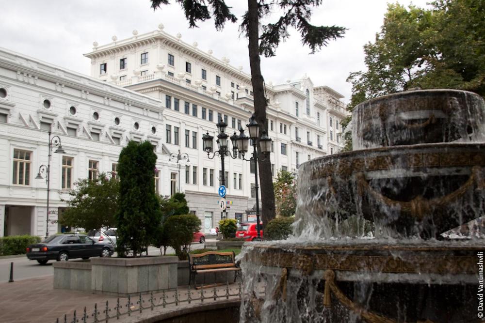 Apartment Freedom Square - Housity