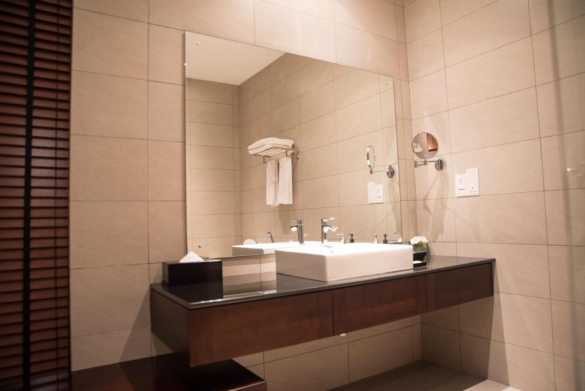 The Villa by Contemporary Ceylon - Housity