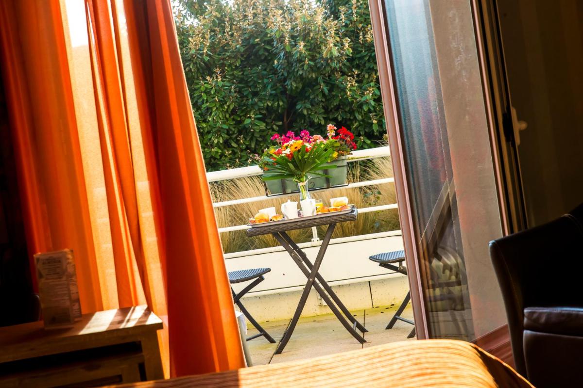 Balcon ou terrasse dans l'établissement Almoria Hôtel & SPA