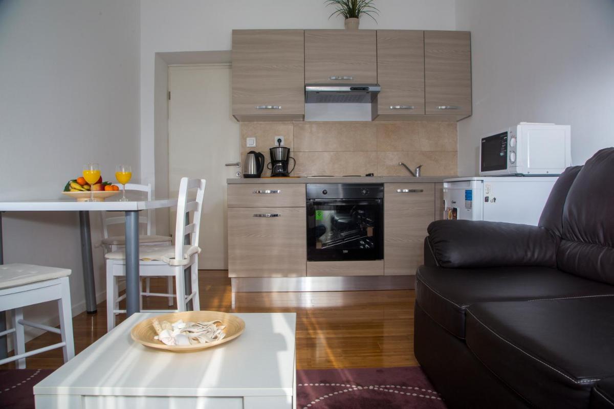 Apartments Victoria - Housity