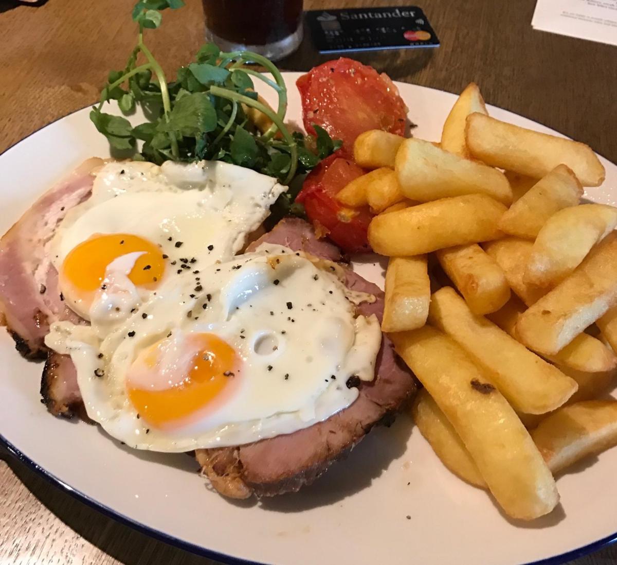 The Red Lion Inn & Restaurant - Housity