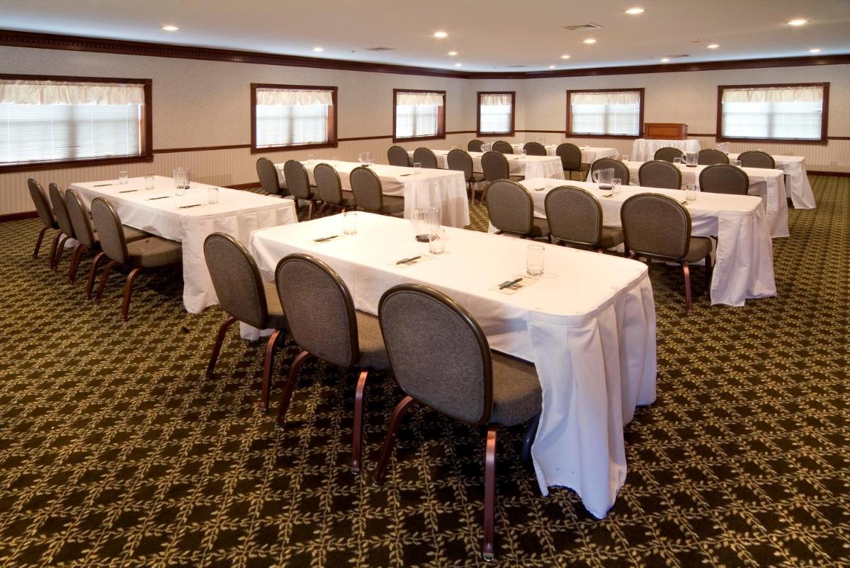 Carlisle Inn Walnut Creek - Housity