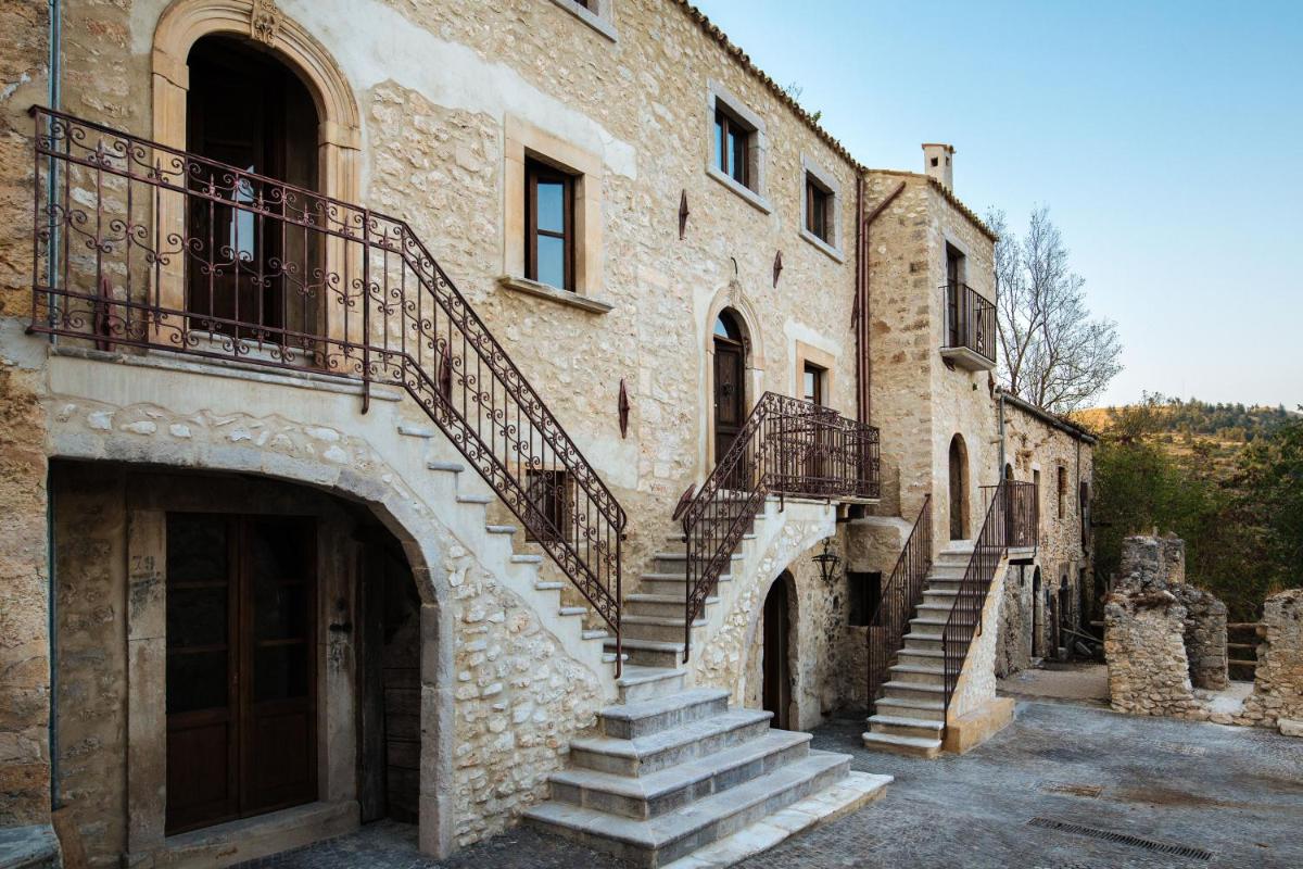 Charme in Perillis - Housity