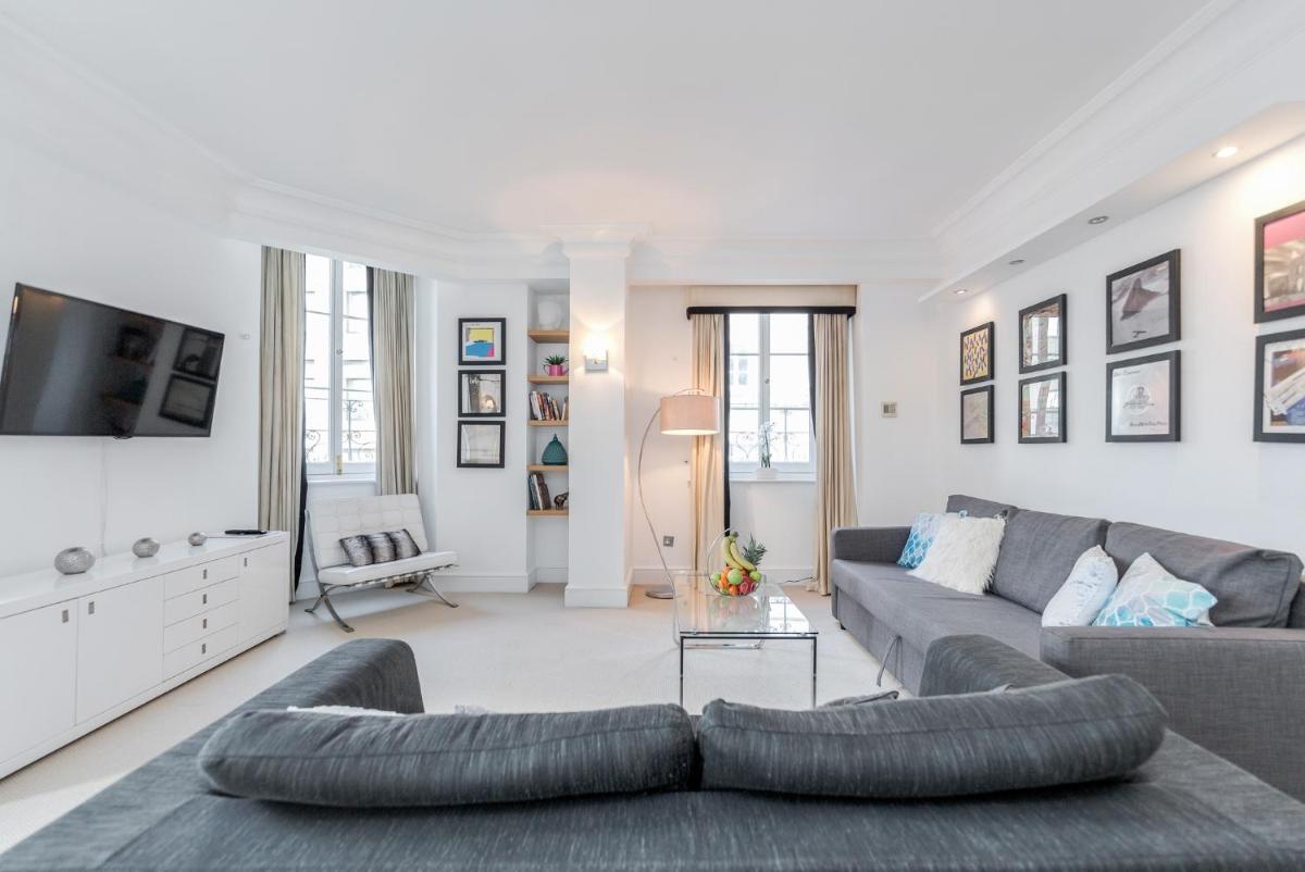 Outstanding Trafalgar Penthouse, sleeps 8 - Housity