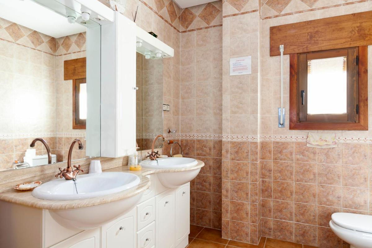 Casa Rural Saura - Housity