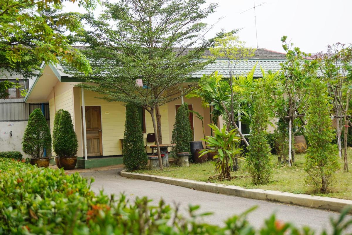 Amphawaree - Housity