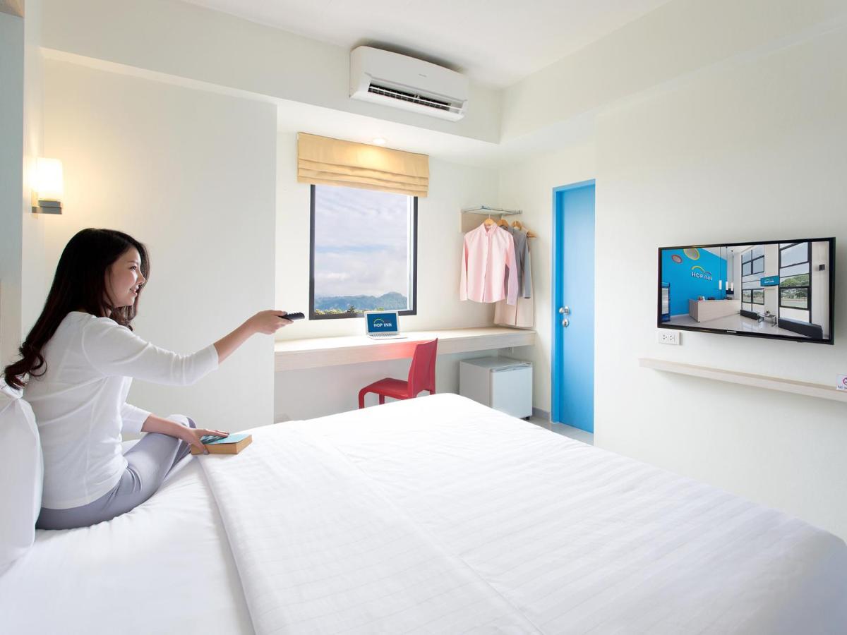 Hop Inn Surin - Housity