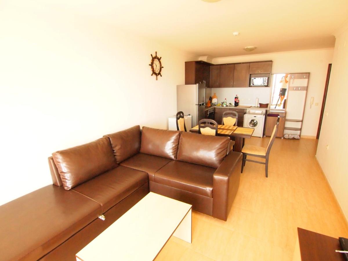 Suitetrails - Private Apartment in Arena Complex