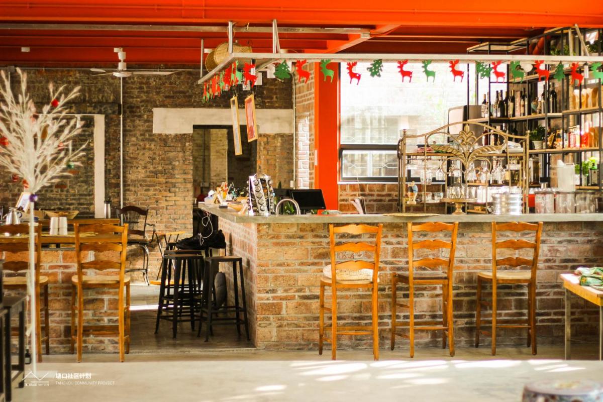 Suitetrails - Kaiping Tangkou Village Inn