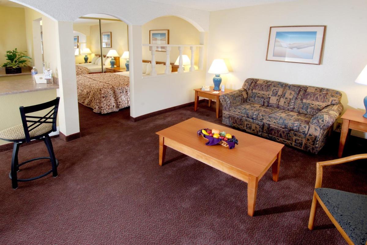Mardi Gras Hotel & Casino - Housity