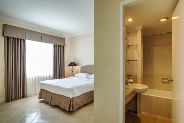 Batavia Hotel & Serviced Apartments Jakarta - Housity