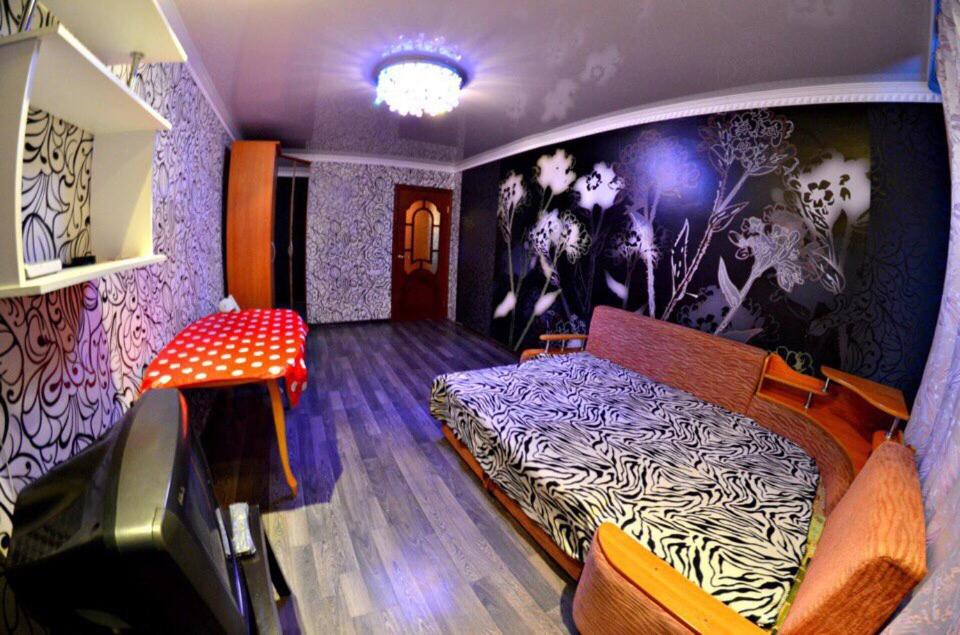 Suitetrails - Vip Hotel - Kemerovo Sportivnaya 38