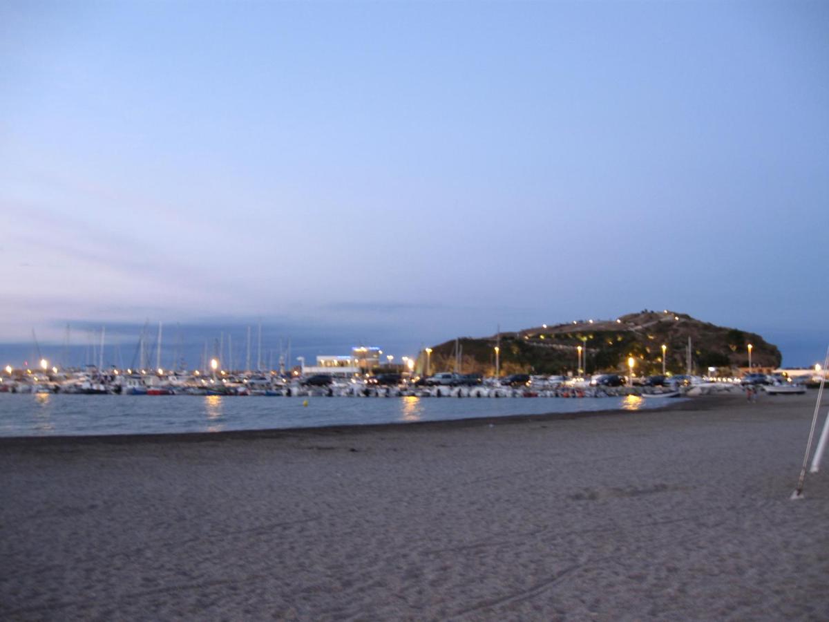Alberg Costa Brava - Housity