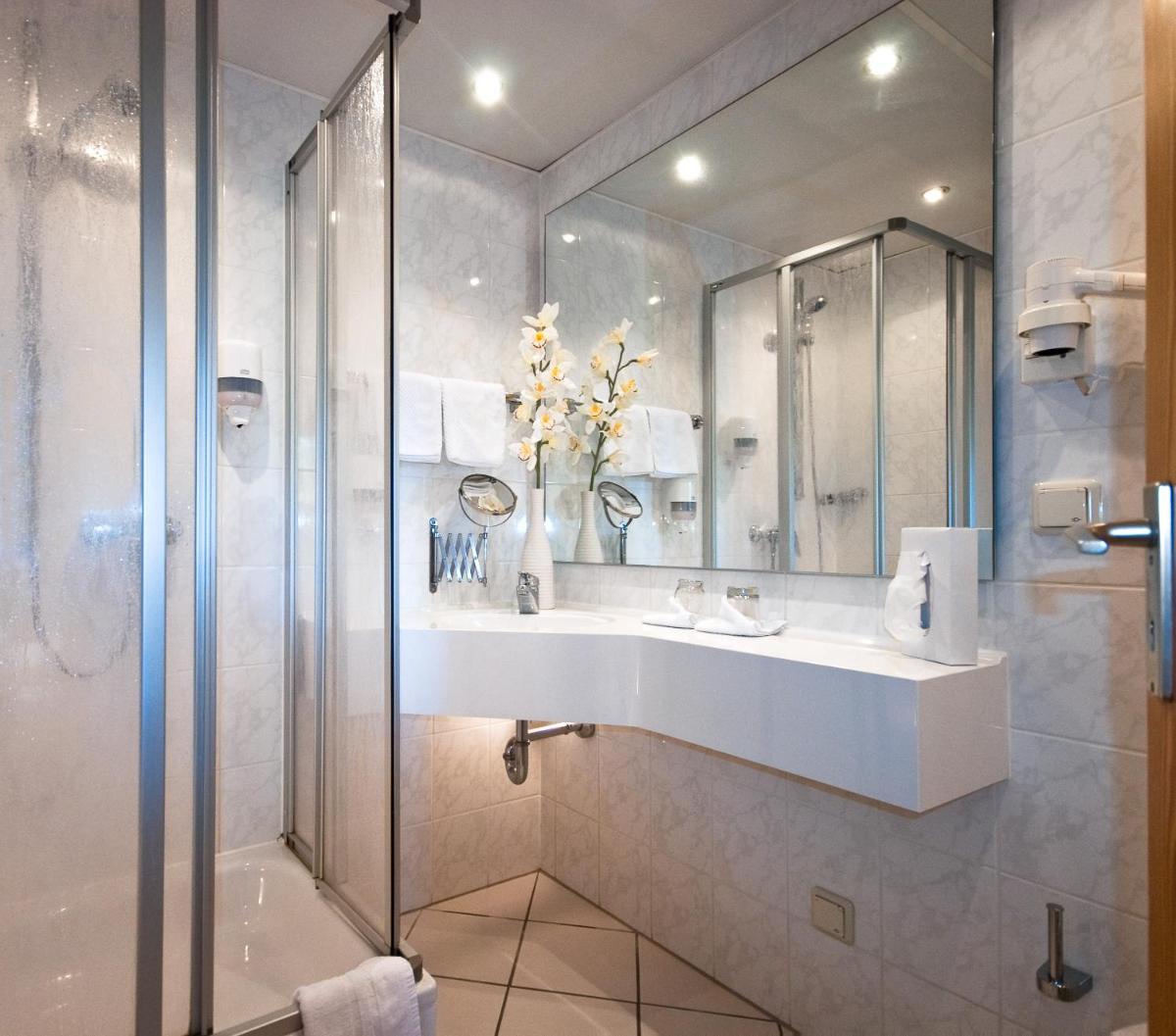 Tegernseer Hof - Housity