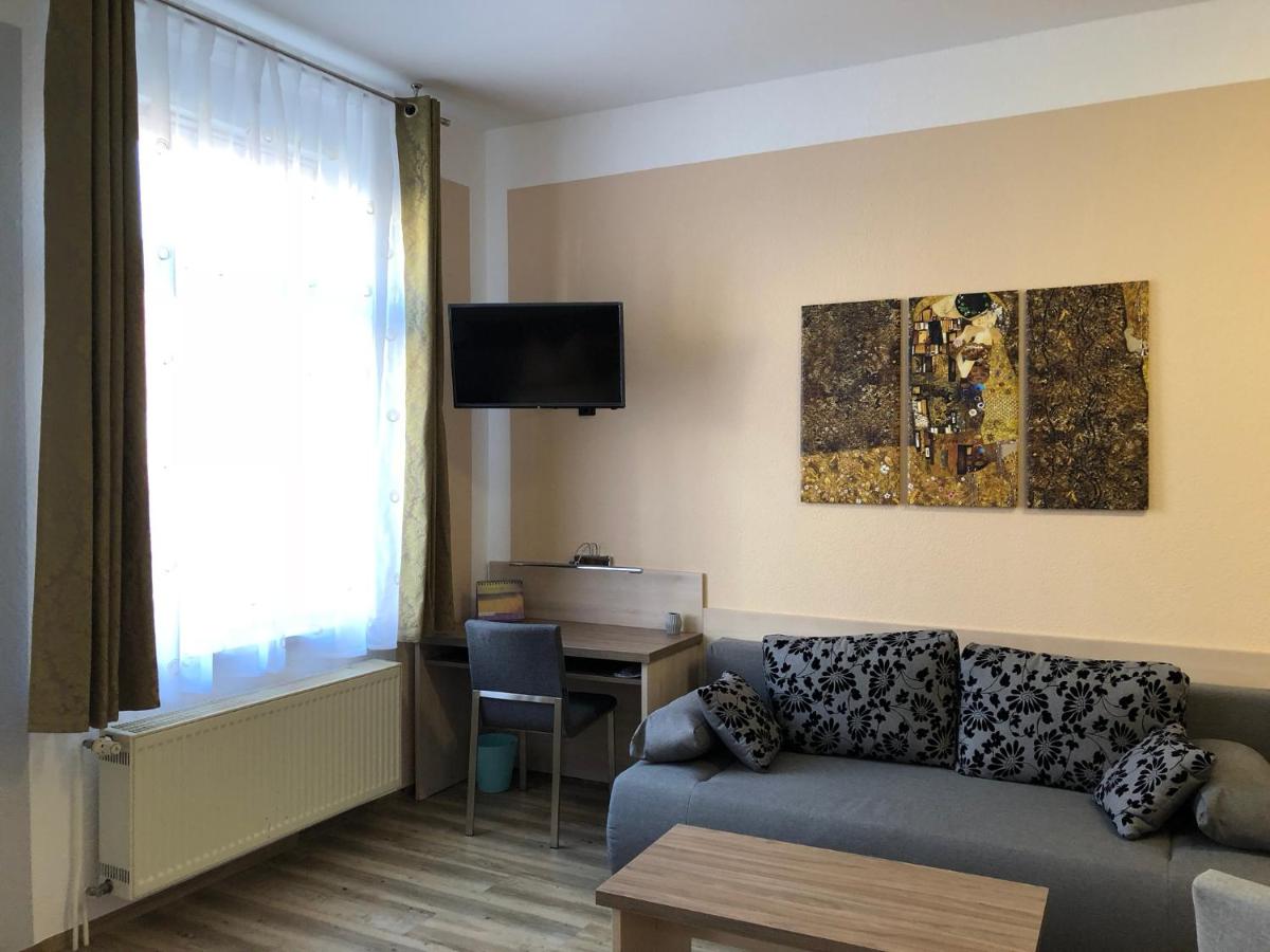 Zum Postamt - Housity