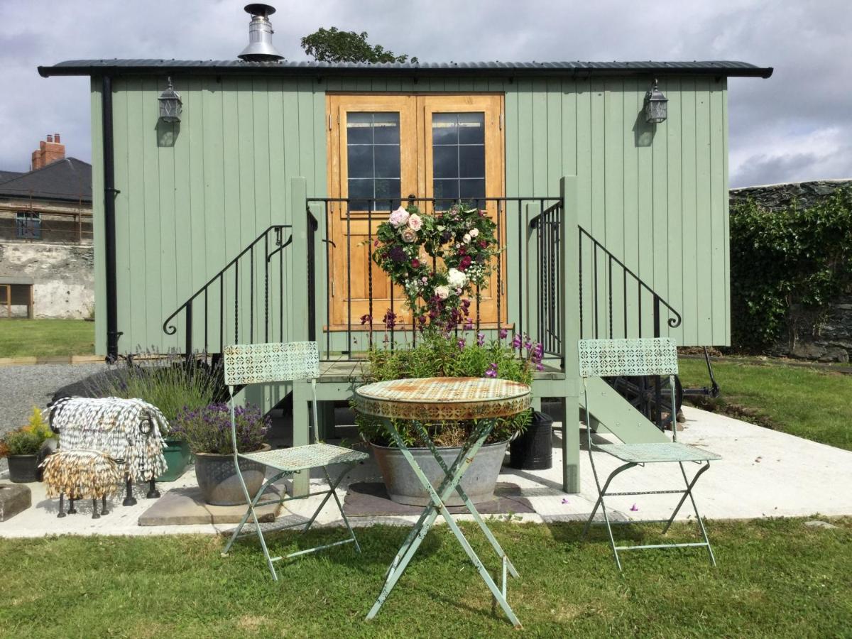 Storws Y Gorlan Shepherd's Hut - Housity