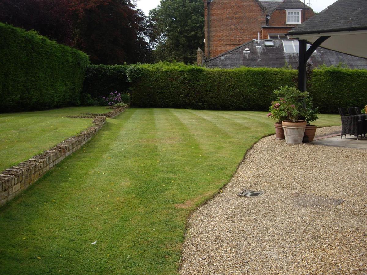 The Coach House - Housity
